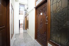 OYO 93987 Suropati 2 Guest House