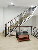 GoHome Harmoni Apartment