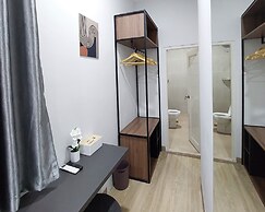 GoHome Harmoni Apartment