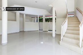 Collection O Near Seminyak Beach Formerly The Kumpi Hotel