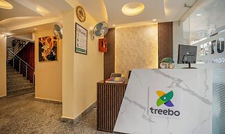 Treebo Taj Square