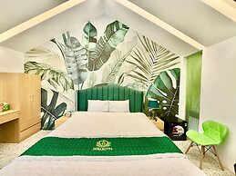 Hera Hotel