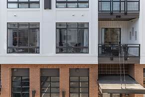 Spacious 2BD With Private Balcony and Free Parking