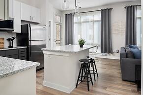 Spacious 2BD With Private Balcony and Free Parking