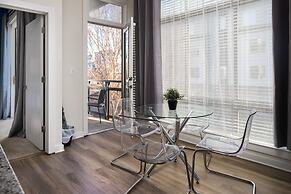 Spacious 2BD With Private Balcony and Free Parking