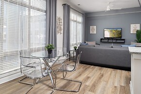 Spacious 2BD With Private Balcony and Free Parking