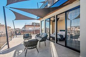 Mc Queen Boutique Apartments