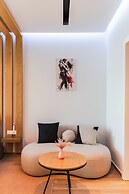 Marina Luxury Suites 101 Jacuzzi