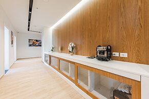 Marina Luxury Suites 101 Jacuzzi