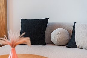 Marina Luxury Suites 101 Jacuzzi