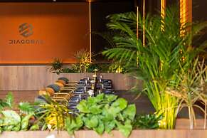 Diagonal Hotel
