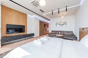 Marina Luxury Suite 102 Sea View