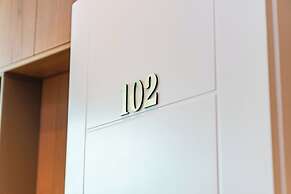 Marina Luxury Suite 102 Sea View