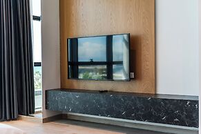 Marina Luxury Suite 102 Sea View