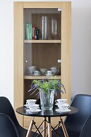 Apartment Near Łazienki by Renters