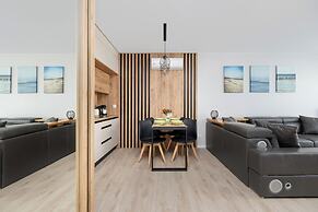 Apartment With Parking by Renters