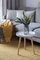 Bright Apartment for 3 People by Renters