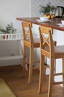 Bright Apartment for 3 People by Renters