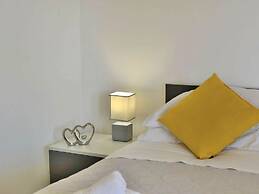 Fancy Apartments Dream