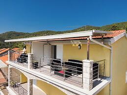 Fancy Apartments Dream