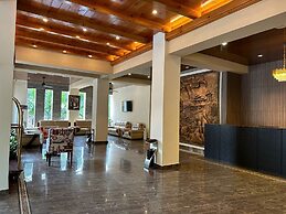 Legphel Hotel