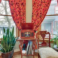 Victorian Lake Oasis