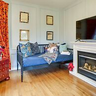 Victorian Lake Oasis