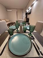 Piraeus Seaside Apartment Escape