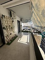 Piraeus Seaside Apartment Escape