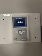 Piraeus Seaside Apartment Escape