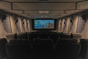 The Augusta Club & Resort