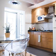 Super Studio IN THE Heart OF Trendy Gracia By Myrentalhost