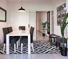 Prime Eixample Hideaway 6 Guests With Balcony by Myrentalhost