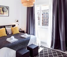 Prime Eixample Hideaway 6 Guests With Balcony by Myrentalhost