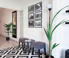 Prime Eixample Hideaway 6 Guests With Balcony by Myrentalhost