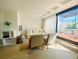 Modern Penthouse With Views Near Paseo De Gracia By Myrentalhost