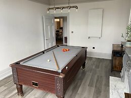 Seaside Retreat at Port Talbot