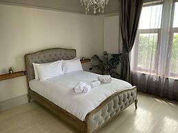 Seaside Retreat at Port Talbot