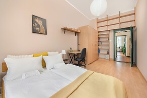 Wroclaw Apartment With Desk by Renters