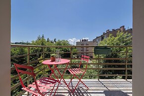 Apartment Near Wawel by Renters