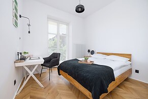 Apartment Near Wawel by Renters