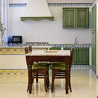 Lovely Family Villa in Modica