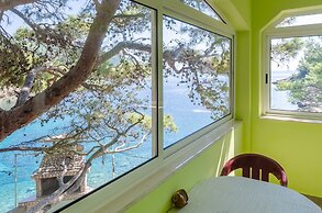 Seafront Apartments Olivera