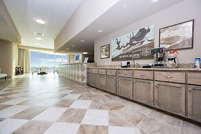 Phoenix Gulf Towers 407 3 Bedroom Condo