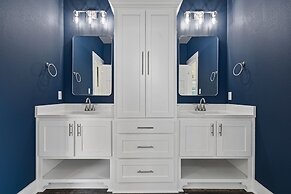 Saved By The Shell 4 Bedroom Home by RedAwning