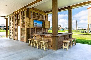 Saved By The Shell 4 Bedroom Home by RedAwning