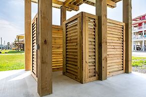 Saved By The Shell 4 Bedroom Home by RedAwning