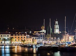 Seaside Apartment Franica