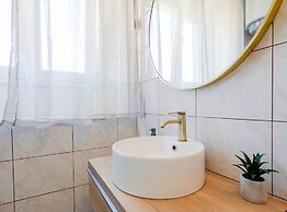 Seaside Apartment Franica