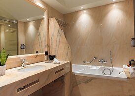 SEAFOS Luxury Resort & Spa - Limited Edition by Leonardo Hotels